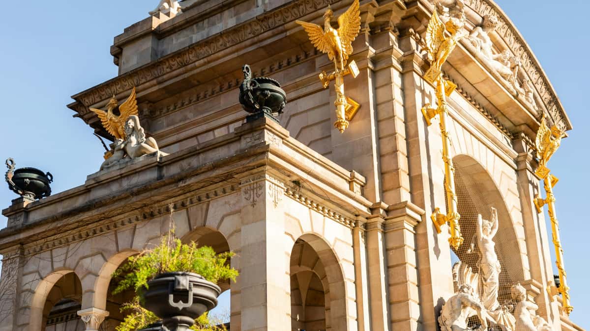 Creadores MX: cómo contactar marcas suecas en Taobao