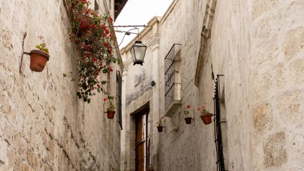 Estrategia practica para anunciantes en Mexico que buscan creadores en Luxemburgo para impulsar lanzamientos moviles en ecosistemas Lazada y canales relacionados. Tacticas, plataformas y riesgos.