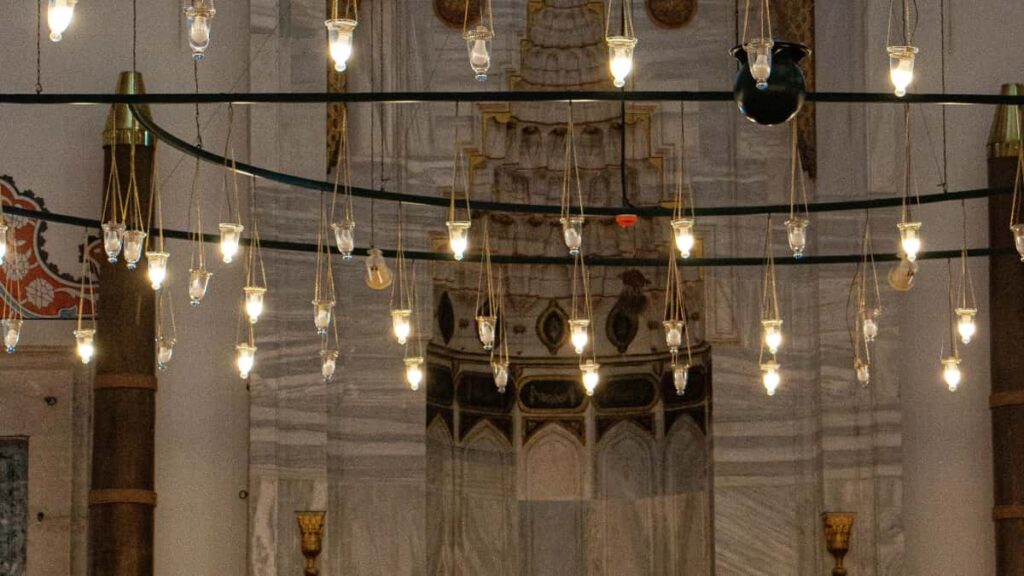 Guia practica para marcas mexicanas que buscan micro-influencers en Qatar vinculados a Netflix y lanzar pruebas de producto autenticas y efectivas.