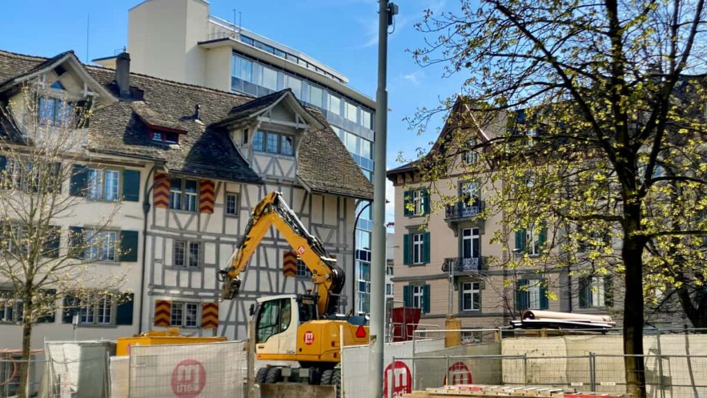 Guia practica para creadores en Mexico: tacticas reales para identificar, contactar y convencer a marcas iranies en vkontakte y convertir su audiencia en inscripciones a cursos online.