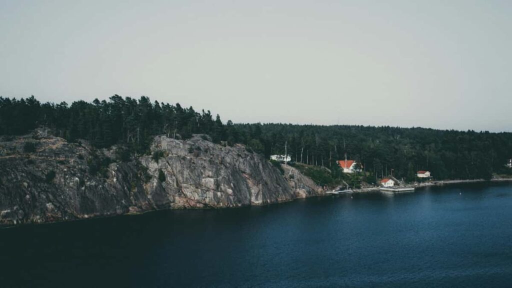 Guia practica para creadores en Mexico: como identificar, contactar y colaborar con marcas de Myanmar en Etsy para crear tutoriales de marca efectivos y autenticos.